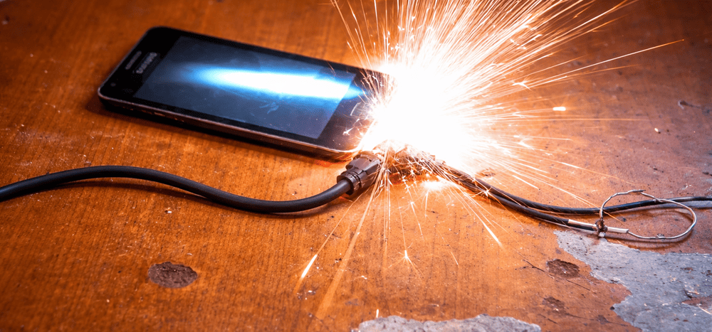 Аккумуляторные батареи. В чём опасность?